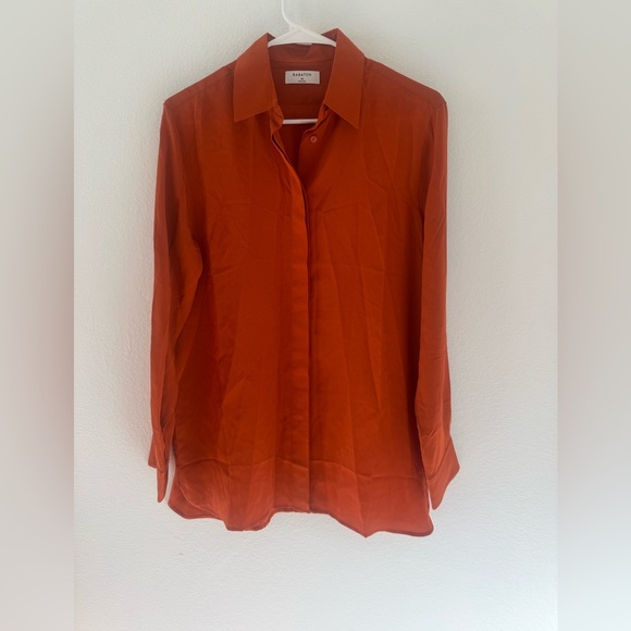 Aritzia Babaton Academy Silk Collared Button Up Blouse Luxe Office Career XS - Picture 1 of 9